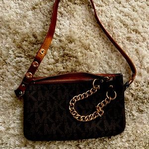 Michael Khors authentic belt bag.